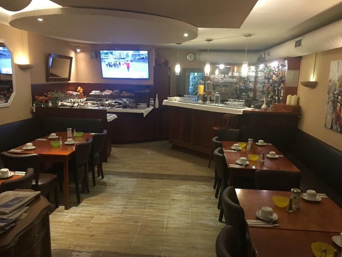 杜塞尔多夫阿尔特酒店 外观 照片